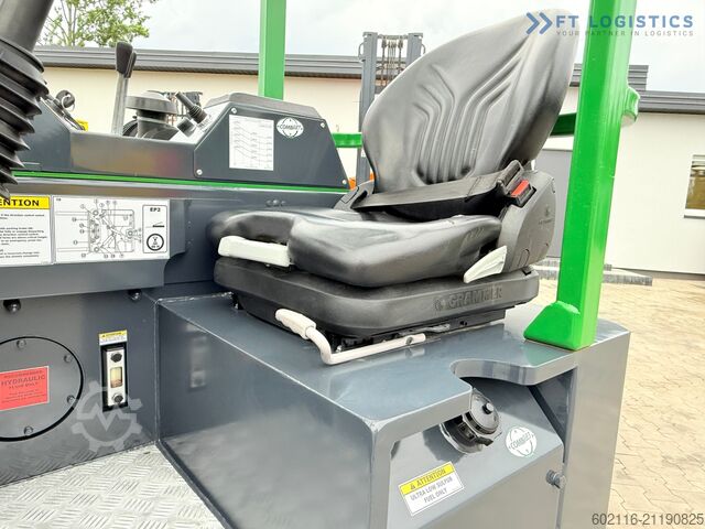 4-way forklift Combilift CB3000 / TRIPLEX 4900MM / FREE LIFT