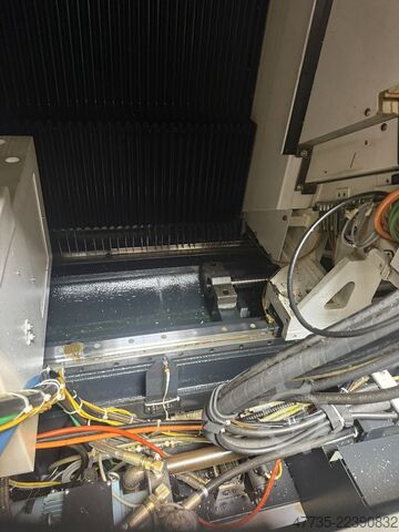 Centrum tokarsko-frezarskie CNC MAZAK QTN 200M 10COL