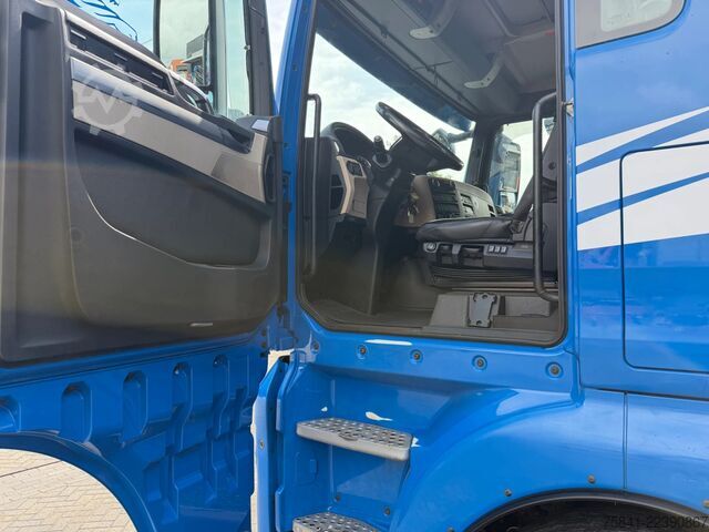 Camion-grue MAN TGX 35.540 8x4 -4 BL Palfinger PK 42002-SH G