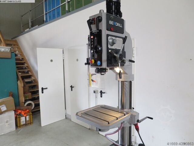 Πυλώνα γεωτρυπάνου IBERDRILL B 50