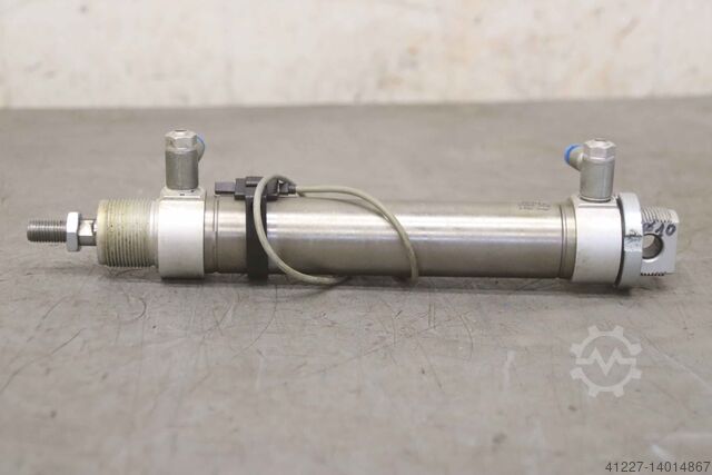 Pneumatische cilinder met benaderingsschakelaar Festo DSNU-32-125-PPS-A