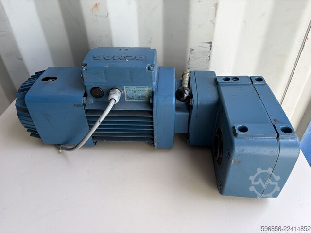  Motoreduktor Mannesmann Demag AF06-L-M-0-145-1 ZBA90 A4 B020 1,1 kW 23 obr./min i=60,1 400 V Motoreduktor Mannesmann Demag AF06-L-M-0-145-1 ZBA90 A4 B020 1,1 kW 23 obr./min i=60,1 400 V
