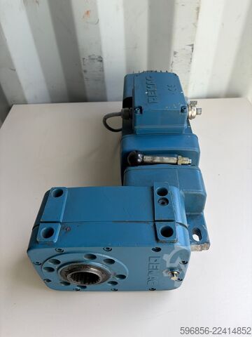  Motoreduktor Mannesmann Demag AF06-L-M-0-145-1 ZBA90 A4 B020 1,1 kW 23 obr./min i=60,1 400 V Motoreduktor Mannesmann Demag AF06-L-M-0-145-1 ZBA90 A4 B020 1,1 kW 23 obr./min i=60,1 400 V
