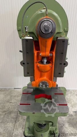 Pressa eccentrica Rijva 504 ( 3920 )