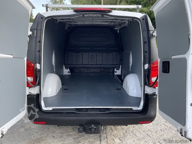 Furgone mercedes-benz Vito 111CDI LANG *Klima*SHZ*HU/AU NEU*