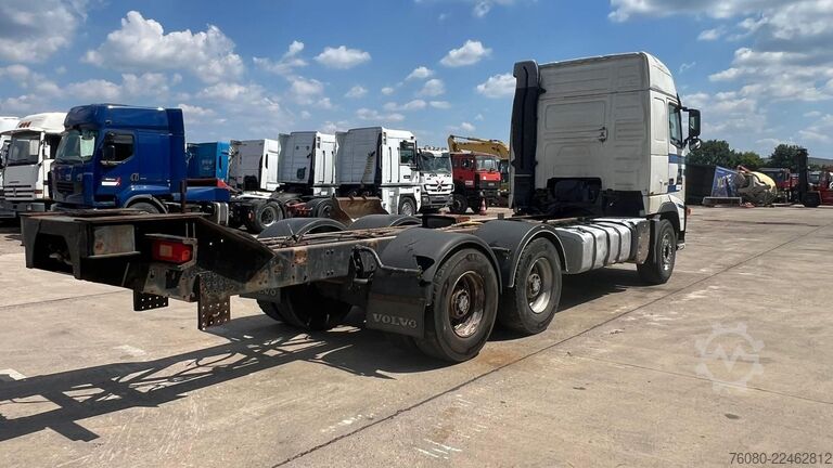 Πλαίσιο με καμπίνα Volvo FH 16 660 (BIG HUB / GRAND PONT / EJE GRANDE / ...
