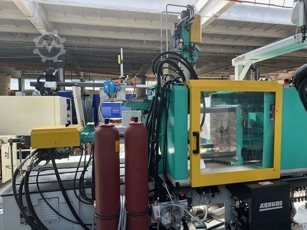Injection molding machine Arburg 520S 1600-290/100