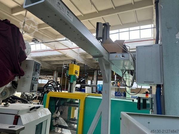 Injection molding machine Arburg 520S 1600-290/100