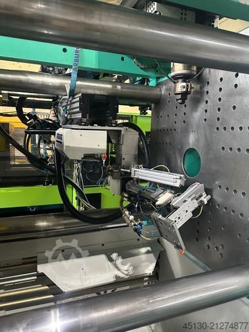 Fröccsöntőgép Arburg 570C 2000-350/150