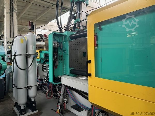 Fröccsöntőgép Arburg 820S 4000-2100/400