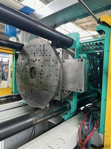 Fröccsöntőgép Arburg 820S 4000-2100/400