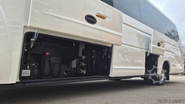 Minibus IVECO 2x Daily 70 Lagerfahrzrug Ferqui Sunrise 2,5 m B