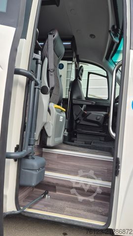 Minibus IVECO 2x Daily 70 Lagerfahrzrug Ferqui Sunrise 2,5 m B