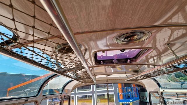 Távolsági autóbusz SETRA Kässbohrer Setra S 11