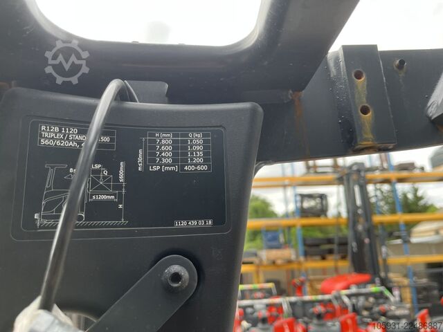 Reach truck Linde R12B-01