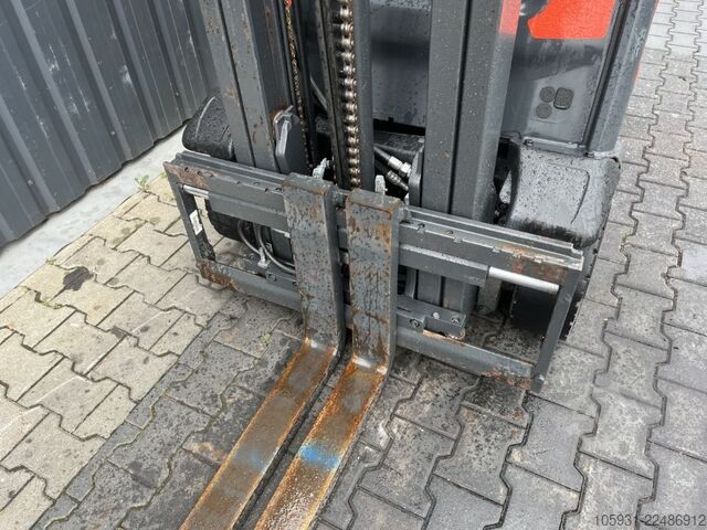 LPG -gaffeltruckar Linde H18T-01