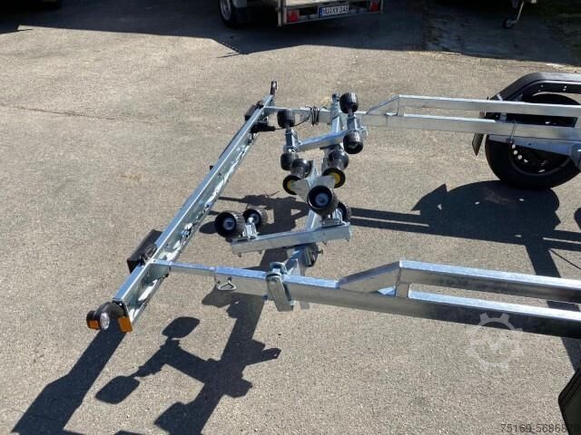 Båttrailer Brenderup Brenderup Premium Bootsanhänger 242500TB SR mit Superrollen, 2,5 to. 7,2m/ 24 Fuß