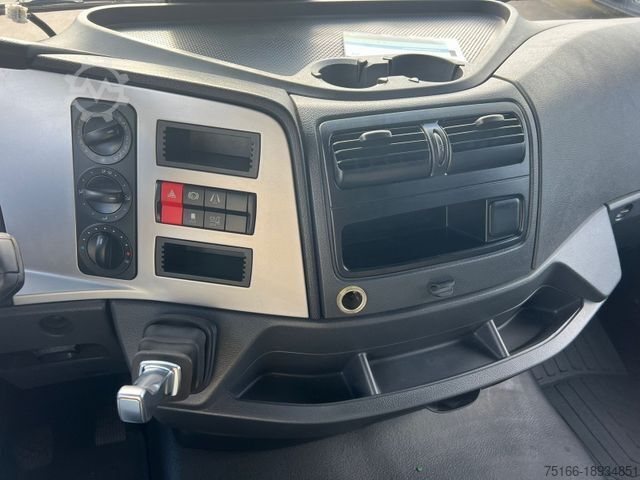 Ponyvával szerelt furgon MERCEDES-BENZ ATEGO 823 L Pritsche/Pl. 6,10 m LBW 1 T*Luft HA