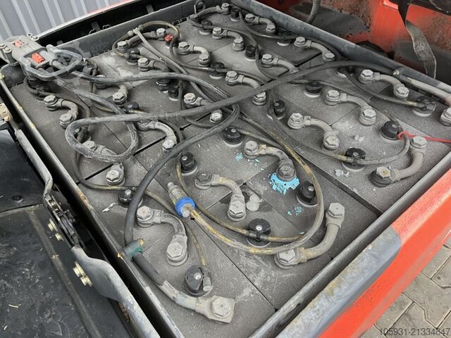 Elektrisk 3 -hjulet gaffeltruck Linde E20L-02