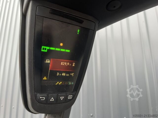 Elektrisk 4 -hjulet gaffeltruck Linde E25-01