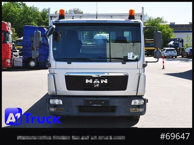 Pick-up bestelwagen MAN TGL 8,220, Pritsche offen, L6400mm,  AHK,