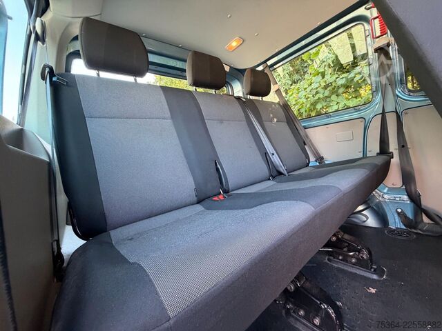 Minibus VW T6 Kombi 2.0 Tdi L1H1 Klima 9 Sitze Schiebetür