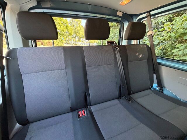 Minibus VW T6 Kombi 2.0 Tdi L1H1 Klima 9 Sitze Schiebetür