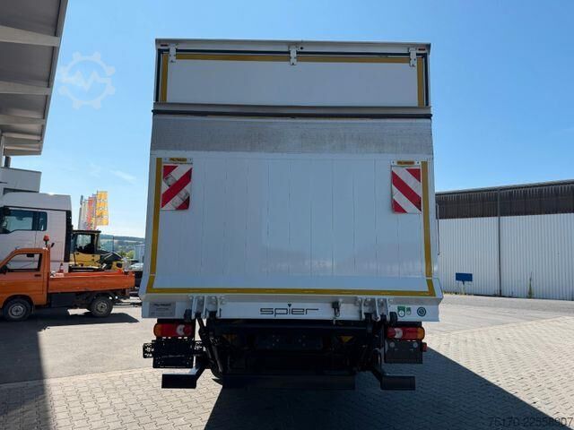 Walizka Iveco Eurocargo ML120E25 LBW PAlfinger 1.500kg 3 Sitze