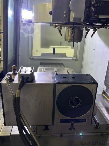 Pionowe centrum obróbkowe HAAS VF-2, with 4.axis rotary table