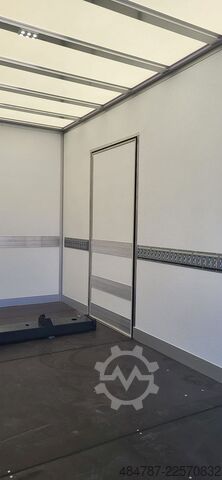 Skříňová dodávka IVECO Daily 35S18HA8 Koffer mit LBW *LED*RADAR*-SOFORT