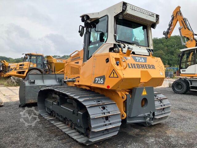 Straßenwalze LIEBHERR PR716