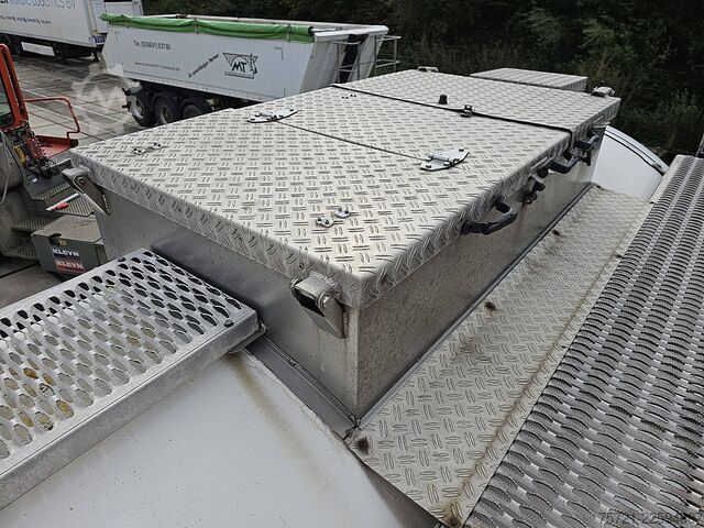 Rezervor HENDRICKS CHEMIETANK 30.000 LTR ISOLATED