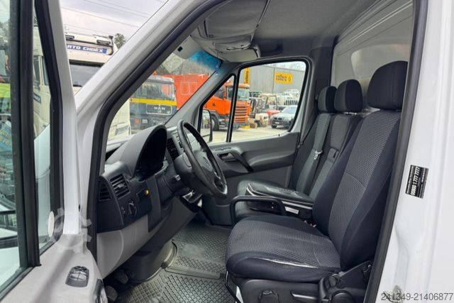 Samochód dostawczy z plandeką MERCEDES-BENZ Sprinter 316 Hebebühne