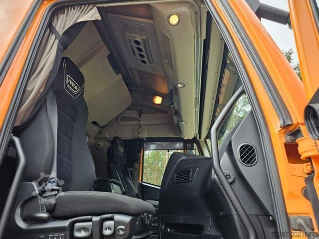 Standardowy ciągnik siodłowy IVECO 460, Retrader, CNG, voll durchrepariert