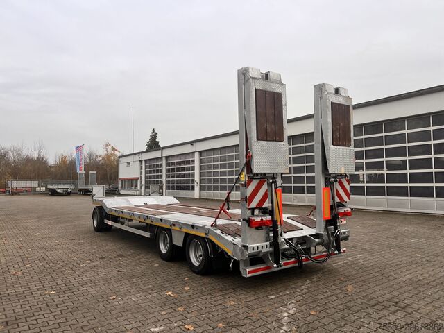 Lågbyggd trailer Möslein T 3-6,60 VB 2t  3 Achs Tieflader, Luftgefedert