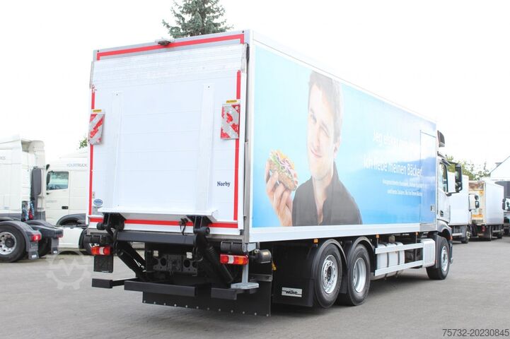 Chladírenský vůz Mercedes-Benz Actros 2533 E6 Kühlkoffer Lift-Lenkachse LBW