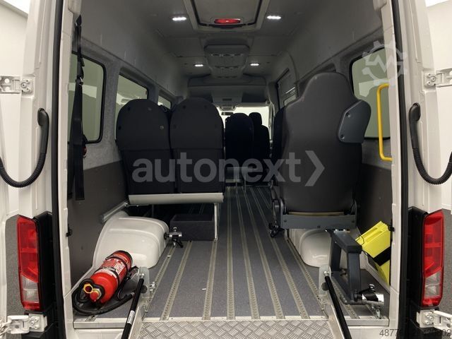 Minibus VOLKSWAGEN Crafter 50 Maxi *Rollstuhl-Rampe* Dachklima+15-S