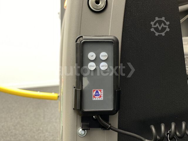 Minibus MERCEDES-BENZ Sprinter 317 Tourer *ROLLSTUHL-LIFT* DACHKLIMA