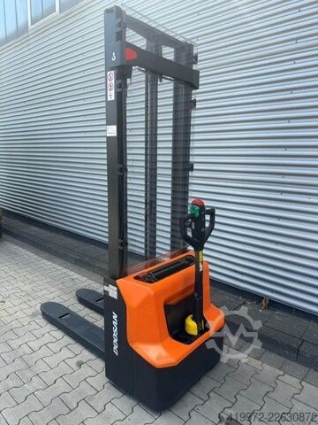  Doosan LSM12N   3 Betriebsstunden!!!