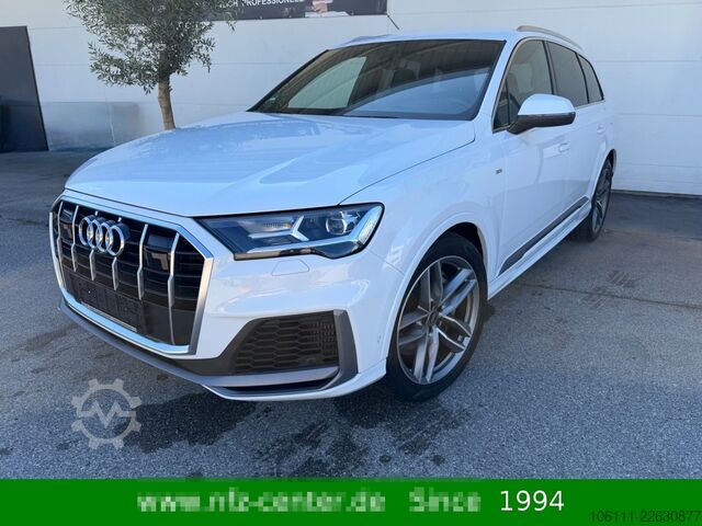 Pick-up AUDI Q7 55 TFSI e quattro S line HeadUp/Massage/AHK
