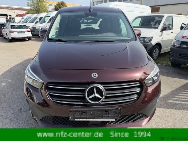 Minibuss MERCEDES-BENZ T 180 d Edition Progressive Kamera AHK
