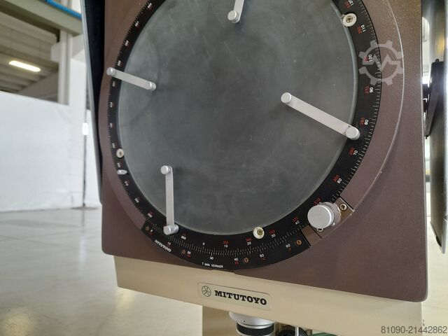 Projektor profilu MITUTOYO PJ-300H