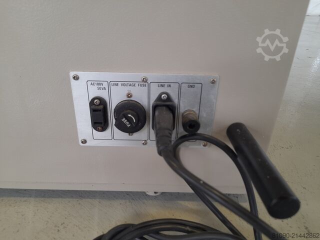 Projektor profilu MITUTOYO PJ-300H