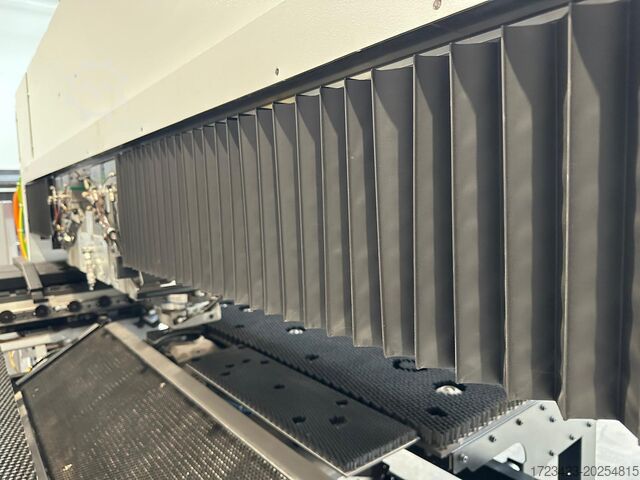 Pons- en knabbelmachine TRUMPF TruPunch 3000 S20