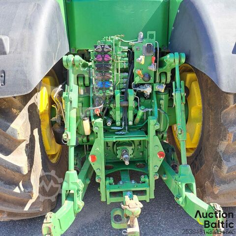 Traktor John Deere 8370 R