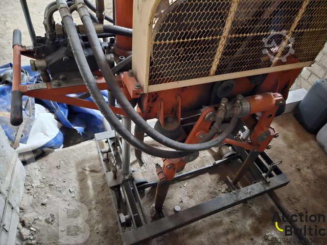 Travers sıkıştırma makinesi  Sleeper tamping machine