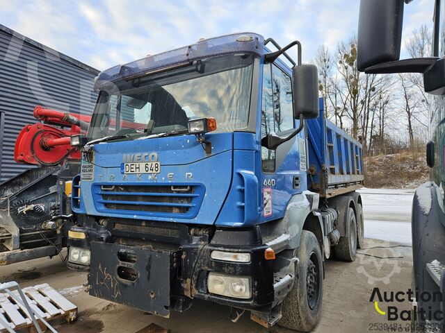 Sklápěč IVECO 260 E44