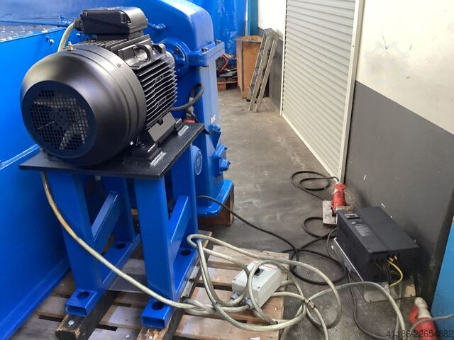 Richtmaschine UNGERER 1500/3,00/23