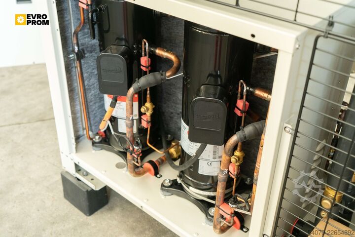 Kühler / Wärmepumpe New Industrial Chiller / Heat pump CLIMAVENETA 66.7/49.4 KW | With warranty