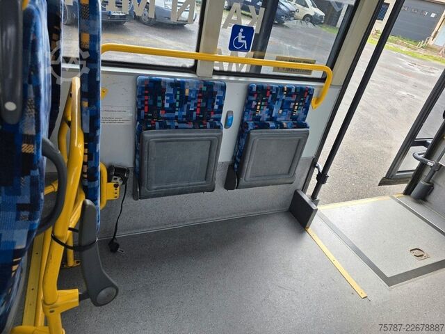 Autocarro interurbano MAN Lions City LE  Überland Niederflurbus 41+40+1+1